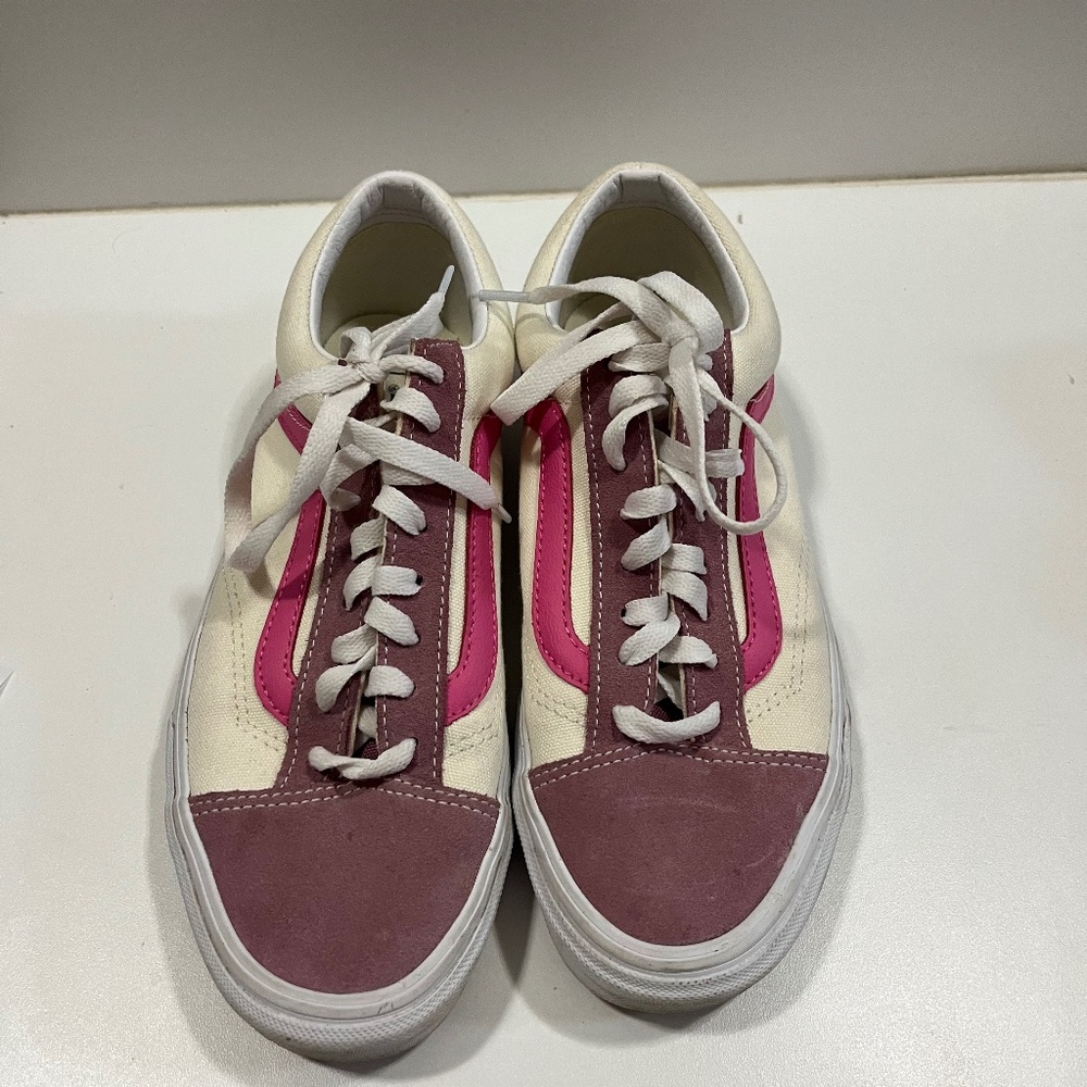 Vans GUC